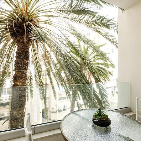 Spacious Studio Downtown Larnaca Exterior photo